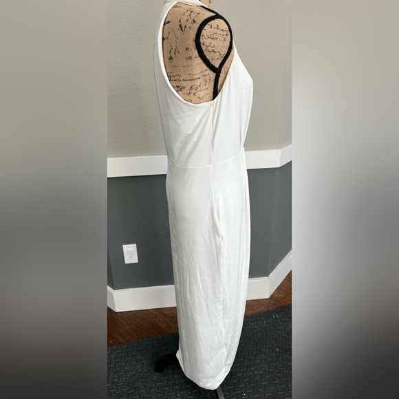 Bebe Asymmetrical Halter Neck Slinky Dress - Egret / M - Picture 8 of 16